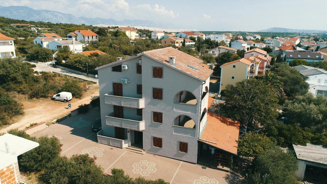 Apartments Dario Novalja Exteriör bild